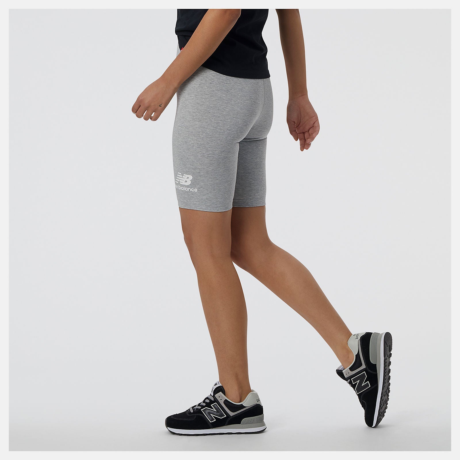 NB Essentials Stacked Fitted Short